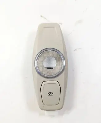 Ford Fusion II Rear seat light DS7A13776BE