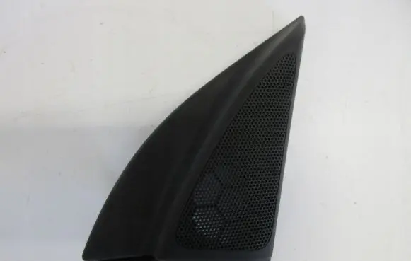 Toyota Avensis T250 Front door speaker cover trim 