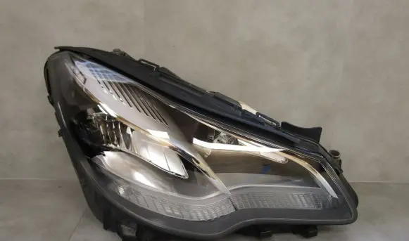 Mercedes-Benz E C207 W207 Headlight/headlamp A2078209261 1EX01109102 1EX1838