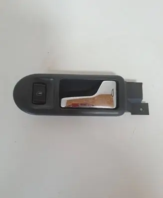 Volkswagen PASSAT B5 Front door interior handle 3B1837114