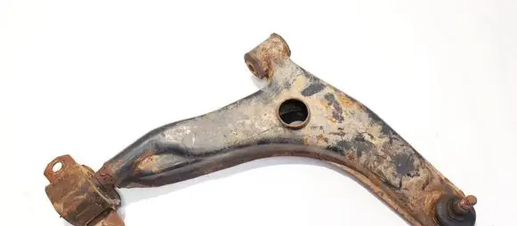 Mitsubishi Carisma Front lower control arm/wishbone