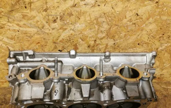 Nissan Murano Z50 Engine head RCD7 3xmwso