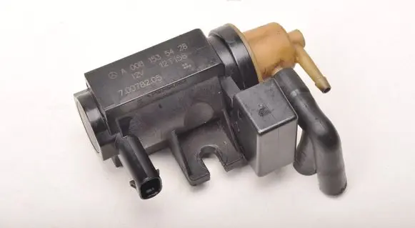 Mercedes-Benz S W221 Valve vacuum A0081535428