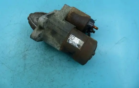 Mazda 3 I Starter motor M000T91381 IMPRK1174650
