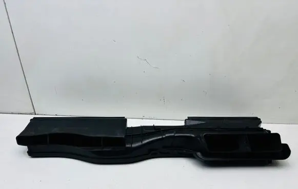 Volkswagen Golf VII Air intake duct part 5Q0129254A