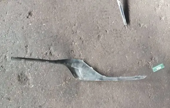 Volvo V40 Front bumper splitter molding 31347088
