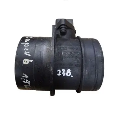 Volkswagen PASSAT B5 Mass air flow meter 074906461B 0281002461