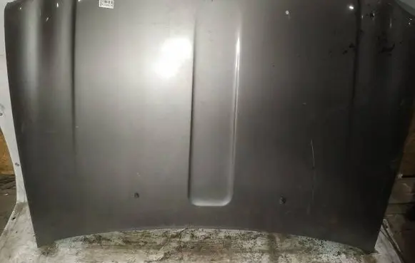 Jeep Grand Cherokee (WK) Engine bonnet/hood pilkas