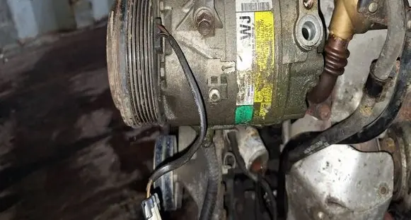 Opel Astra H Air conditioning (A/C) compressor (pump) 383601234