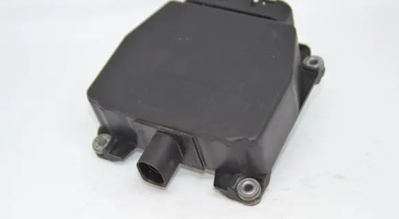 Volkswagen Jetta V Valve vacuum 6Q0906625