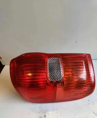 Toyota RAV 4 (XA20) Rear/tail lights