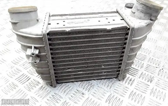 Audi TT Mk1 Intercooler radiator 8l9145805h