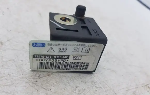 Honda FR-V Airbag deployment crash/impact sensor 77970SFEB110M2