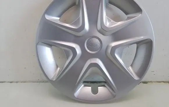 Ford Galaxy R16 wheel hub/cap/trim 