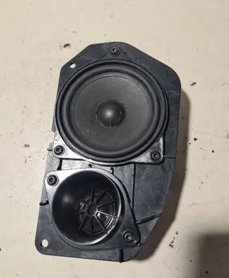 BMW 5 E60 E61 Parcel shelf speaker 9143152