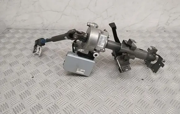 Nissan Leaf II (ZE1) Steering column universal joint 488105SH0A