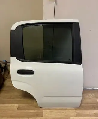 Fiat Panda III Rear door
