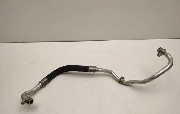 Mercedes-Benz CLS C218 X218 Air intake hose/pipe A2185000172