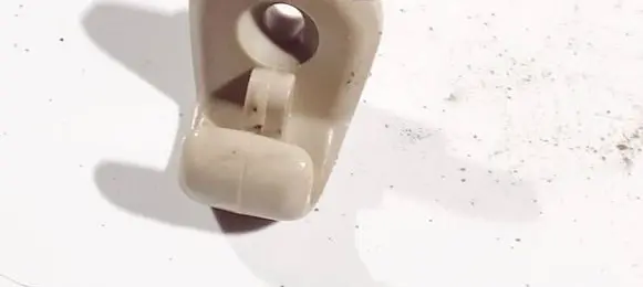 Sun visor clip/hook/bracket