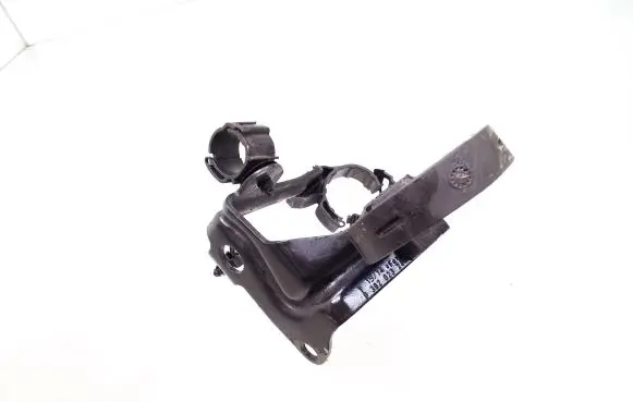Volkswagen Golf VII Other engine bay part 3392023241