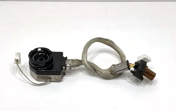 Honda CR-V Voltage converter/converter module LBHE03L
