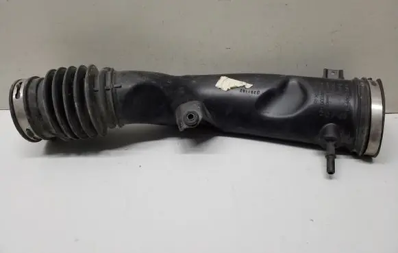 Ford Fusion II Air intake hose/pipe DS739R504FB