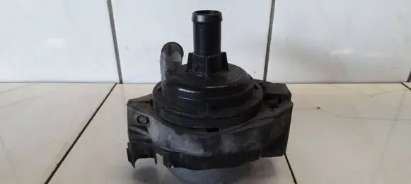 Renault Master III Water pump 210109597R