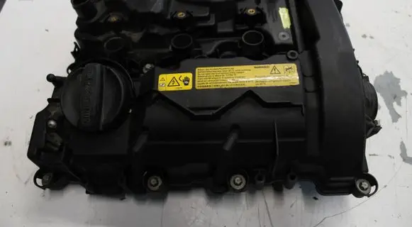 Mini One - Cooper F56 F55 Rocker cam cover 7611277