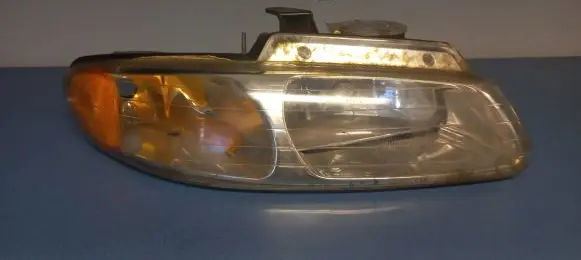 Chrysler Voyager Headlight/headlamp 203163B