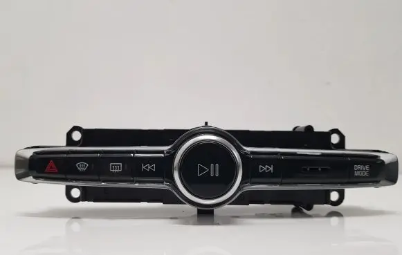 Volvo XC40 Head unit multimedia control P31456672 T20280004602
