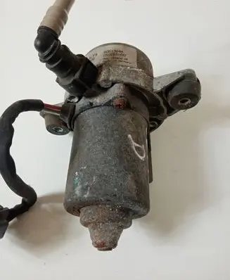 Vacuum pump