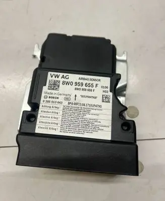 Audi A4 S4 B9 Airbag control unit/module 8W0959655F