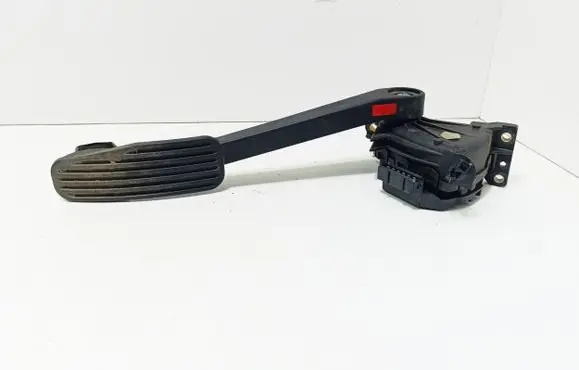 Volvo S80 Accelerator throttle pedal 9206836