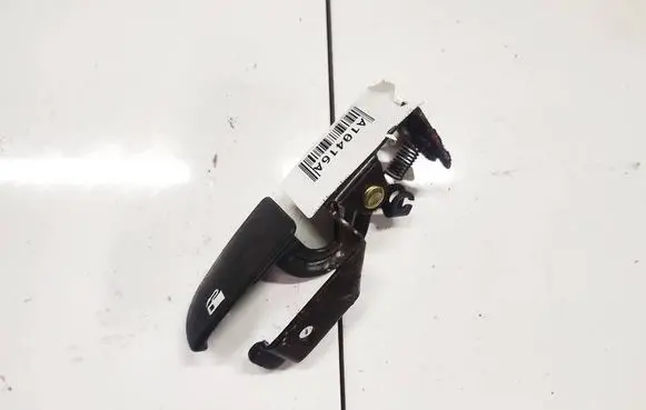 Hyundai Tiburon Fuel tank opening switch 