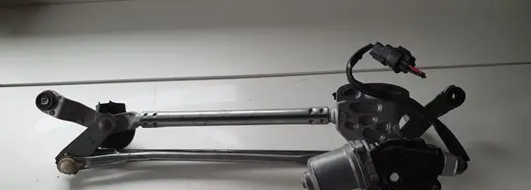 Toyota RAV 4 (XA40) Wiper motor