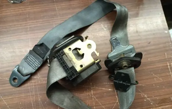 Citroen C5 Front seatbelt