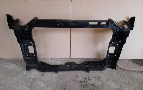 Hyundai Tucson TL Radiator support slam panel