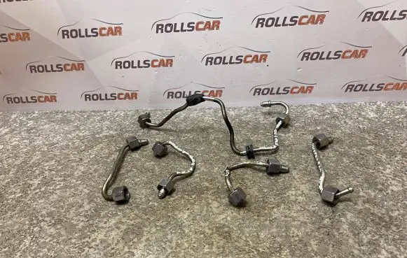 BMW 3 E90 E91 Fuel injector supply line/pipe 