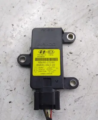 Hyundai i40 ESP acceleration yaw rate sensor 956902T250