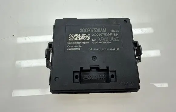 Volkswagen PASSAT B8 Gateway control module 3Q0907530AM A3C0700290350 3Q0907530F