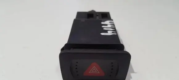 Volkswagen Golf IV Hazard light switch 1J0953235J