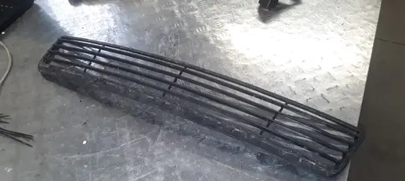 Dodge Journey Front bumper lower grill 05178282AA