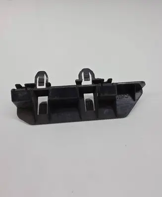 BMW 1 F40 Front bumper mounting bracket 7461383