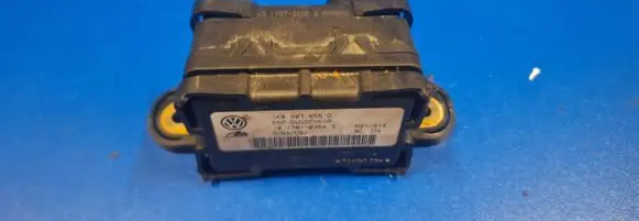 Volkswagen Golf V ESP acceleration yaw rate sensor 1K0907655D CV76D153DJ 10170103643