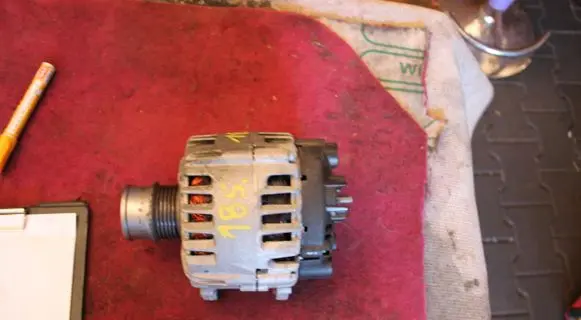 Chevrolet Captiva Generator/alternator 6578