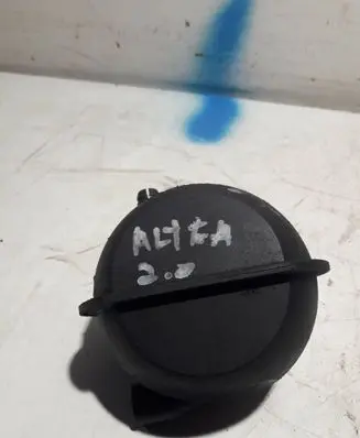 Vacuum air tank