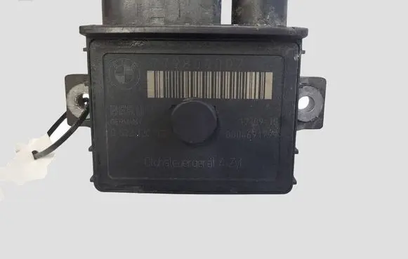 BMW 1 E81 E87 Glow plug pre-heat relay 779800007 0522120102