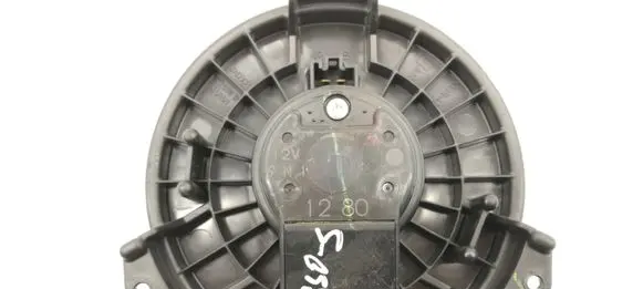 Toyota Verso-S Heater fan/blower