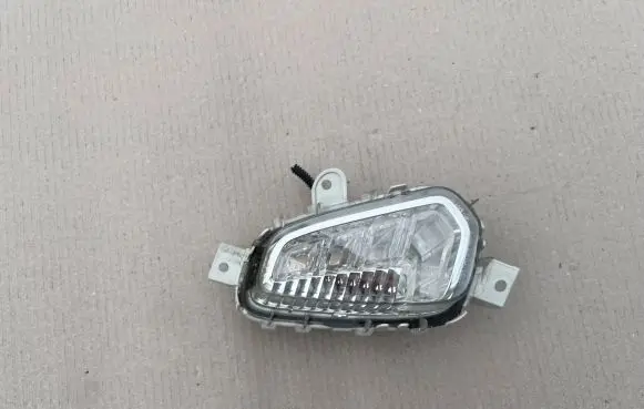 Volvo XC40 Front fog light 31323115 7230200000 6401
