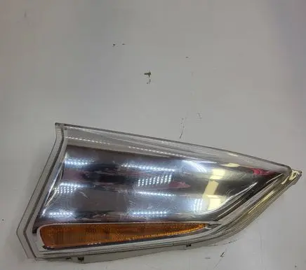 Nissan Leaf I (ZE0) Front indicator light 261853NF0A